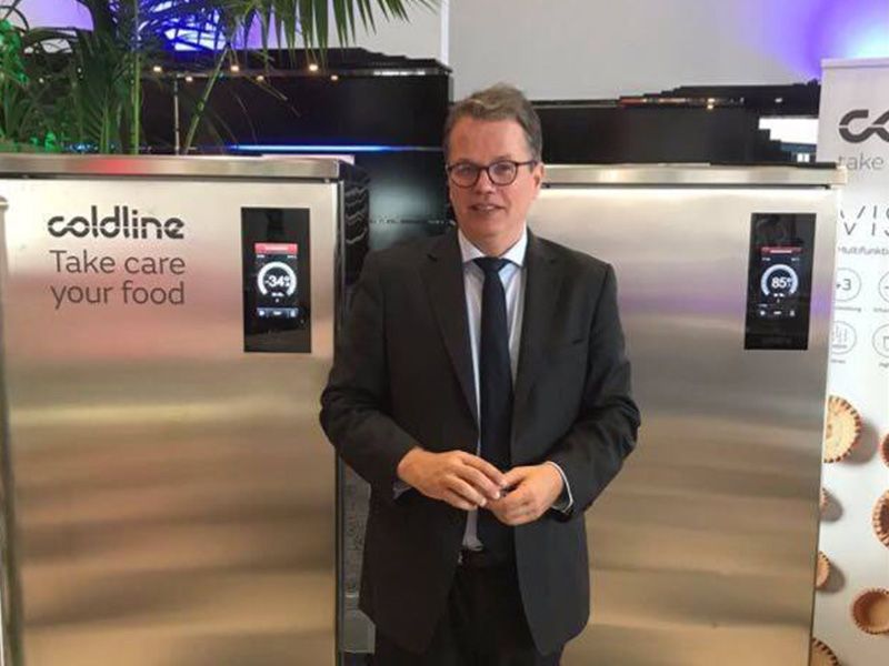 Erroll Guelsen mit Coldline Schockfroster auf einer VDF Tagung 